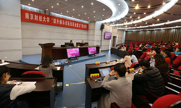 女性抹胸开襟哺乳衣的注意事项