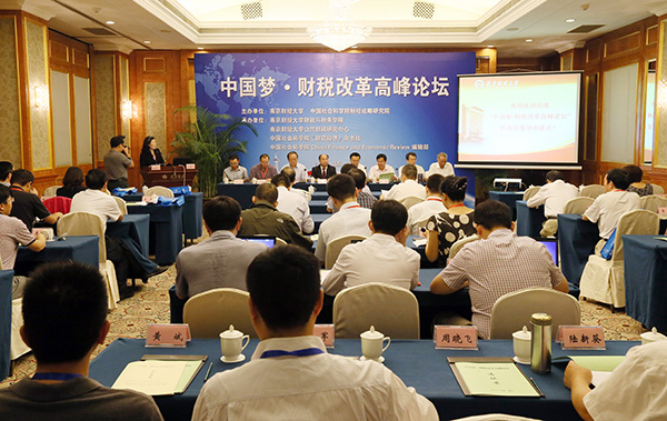 女性抹胸开襟哺乳衣的注意事项