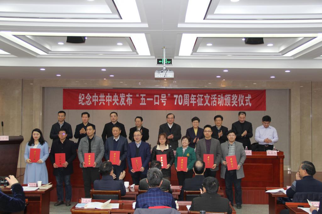 女性抹胸开襟哺乳衣的注意事项