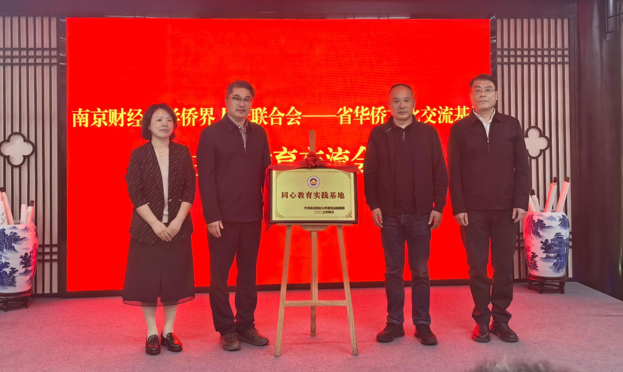 女性抹胸开襟哺乳衣的注意事项