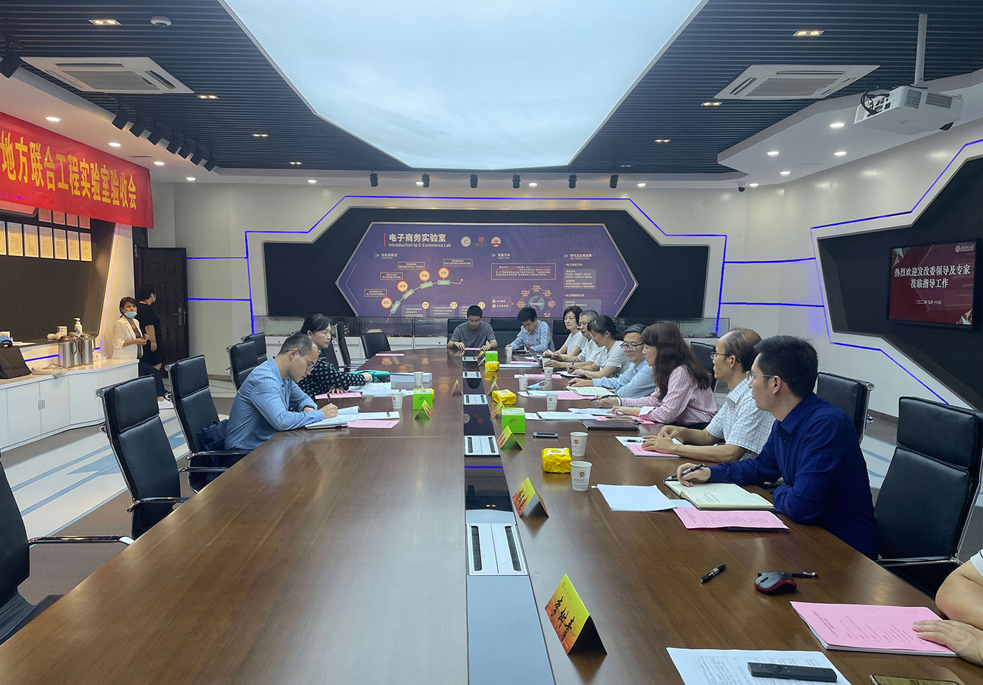 女性抹胸开襟哺乳衣的注意事项