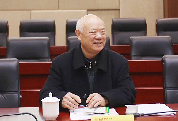 女性抹胸开襟哺乳衣的注意事项