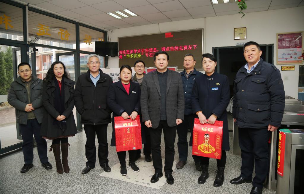女性抹胸开襟哺乳衣的注意事项