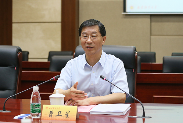 女性抹胸开襟哺乳衣的注意事项